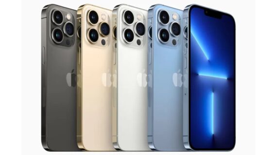 Apple iPhone 13