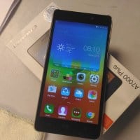 Lenovo A7000 Plus