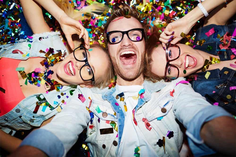 15 Best Selfie Smartphones With Good Front Camera
